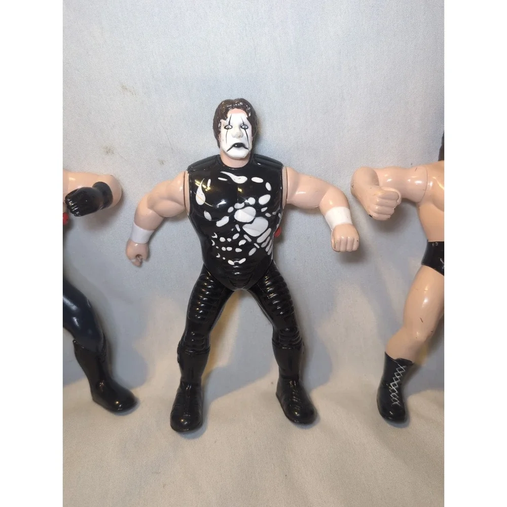 3x Vintage 1997 WCW OSFT NWO Vibrating Wrestlers Sting, Hulk Hogan, Big Show